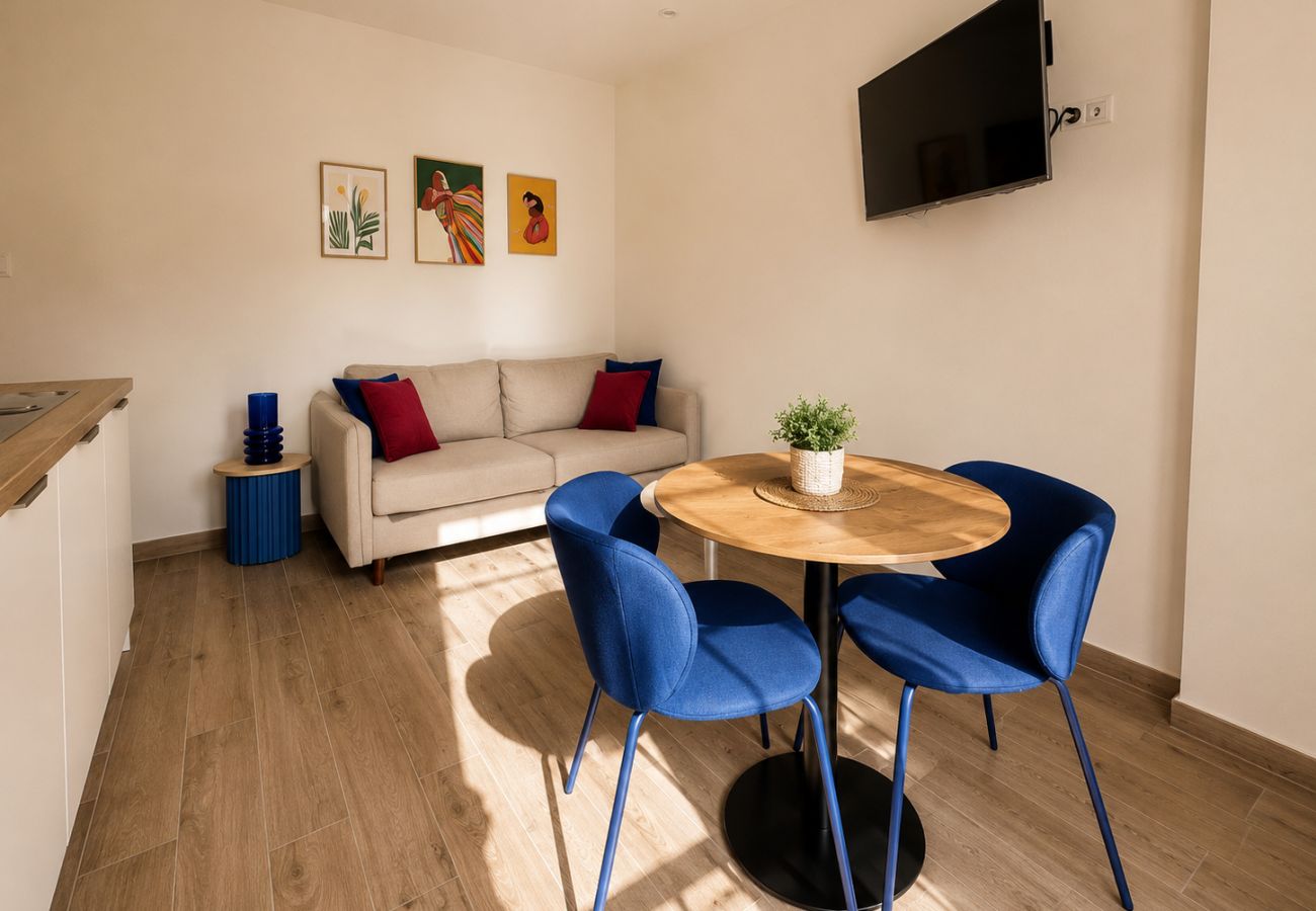 Appartement à Cannes - 16672911	LIONS PALAIS Hoche Cannes center  