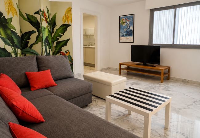 Appartement à Cannes - 16672352	LIONS 1BDR LOUIS BLANC elegance and light