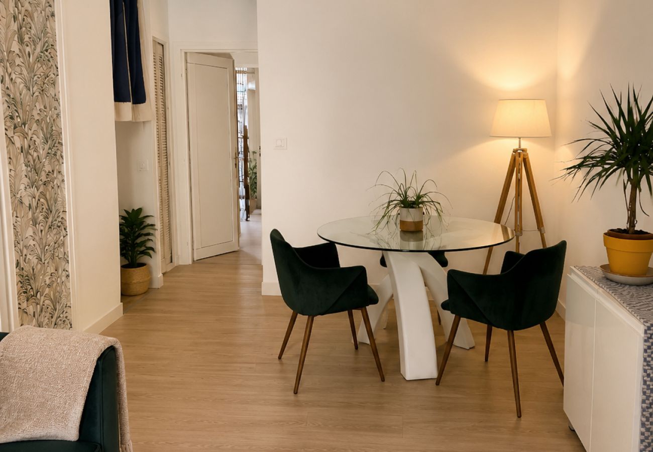 Appartement à Cannes - 16690278	LIONS Great apartment in heart of Cannes 