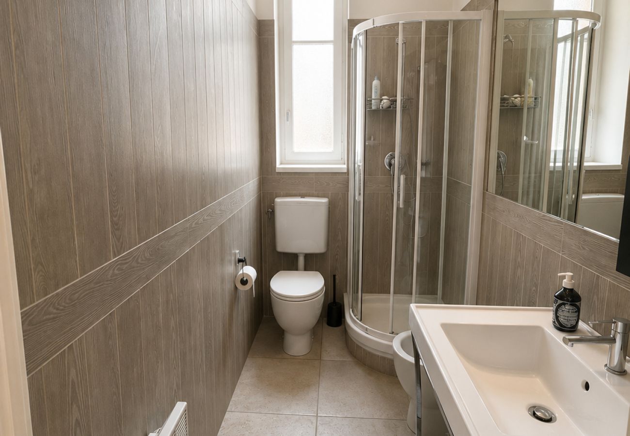 Appartement à Cannes - 16706711	LIONS 2BDR 14 juillet