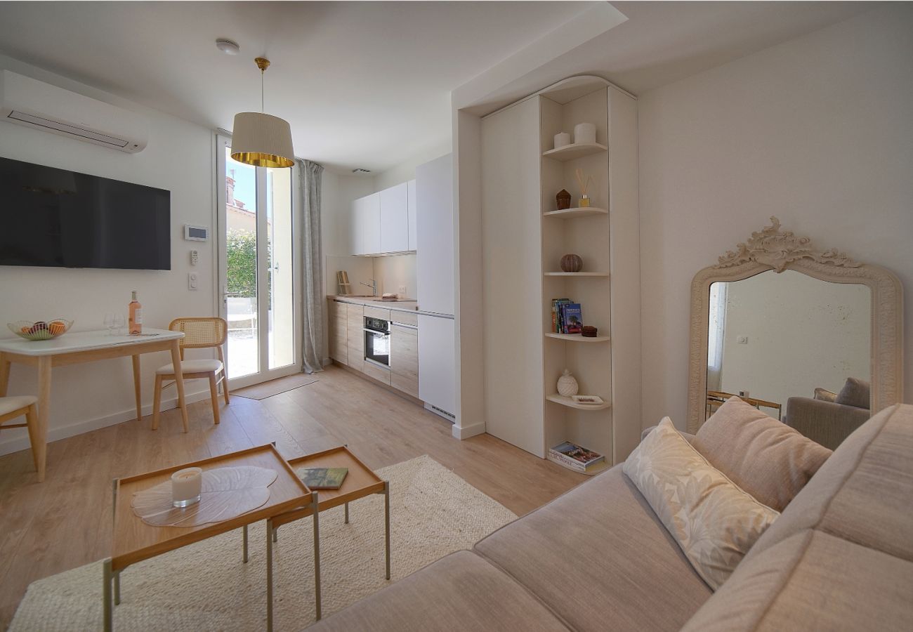 Studio à Cannes - FRGK - STUDIO PRIVE DANS VILLA - CROIX DES GARDES