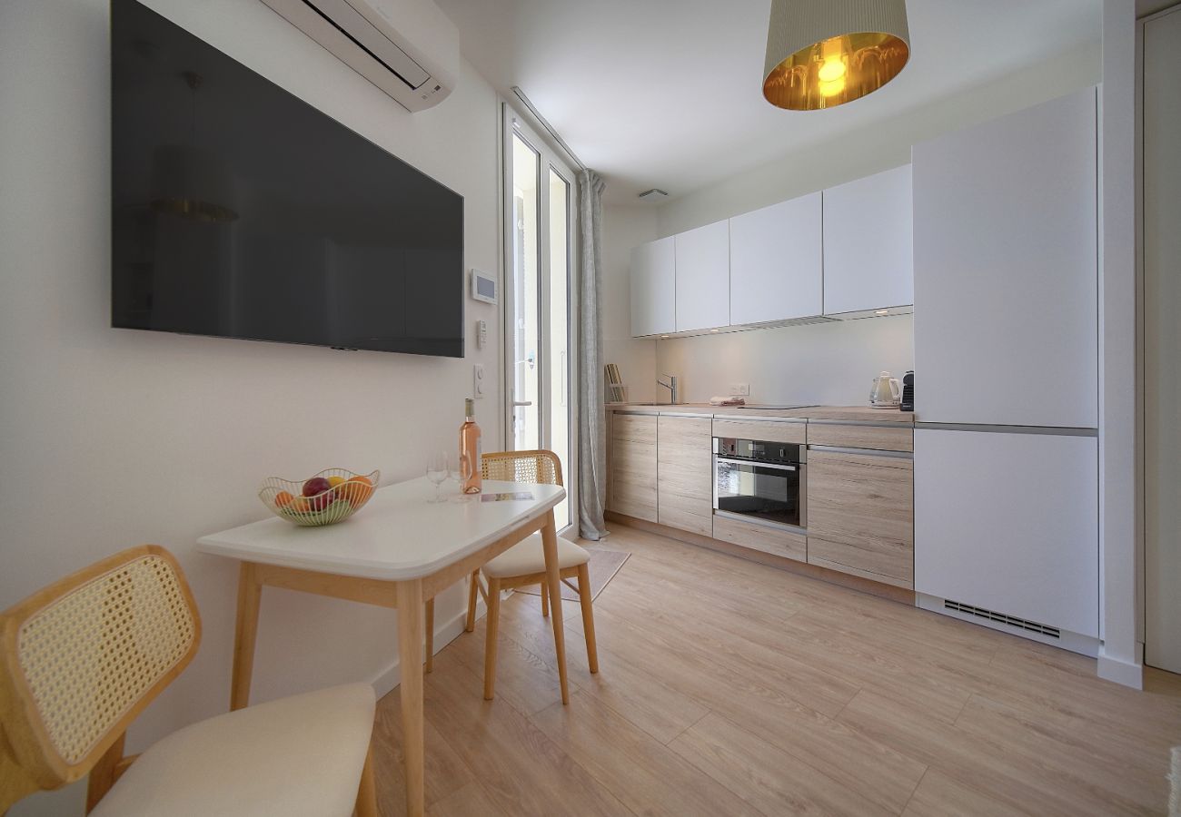 Studio à Cannes - FRGK - STUDIO PRIVE DANS VILLA - CROIX DES GARDES