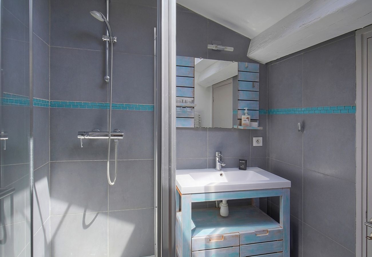 Appartement à Cannes - FRGK - DUPLEX SUQUET VUE PORT ET PALAIS - 2BR