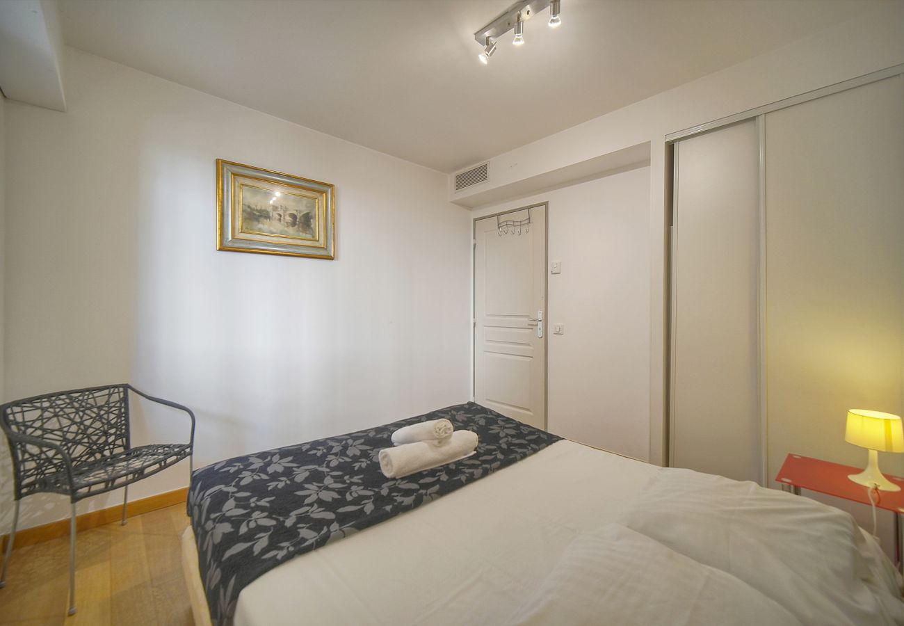 Appartement à Cannes - FRGK - 16857645 SUQUET - PORT DE CANNES 2 BDR - N7