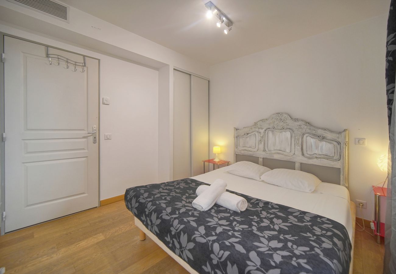 Appartement à Cannes - FRGK - 16857645 SUQUET - PORT DE CANNES 2 BDR - N7