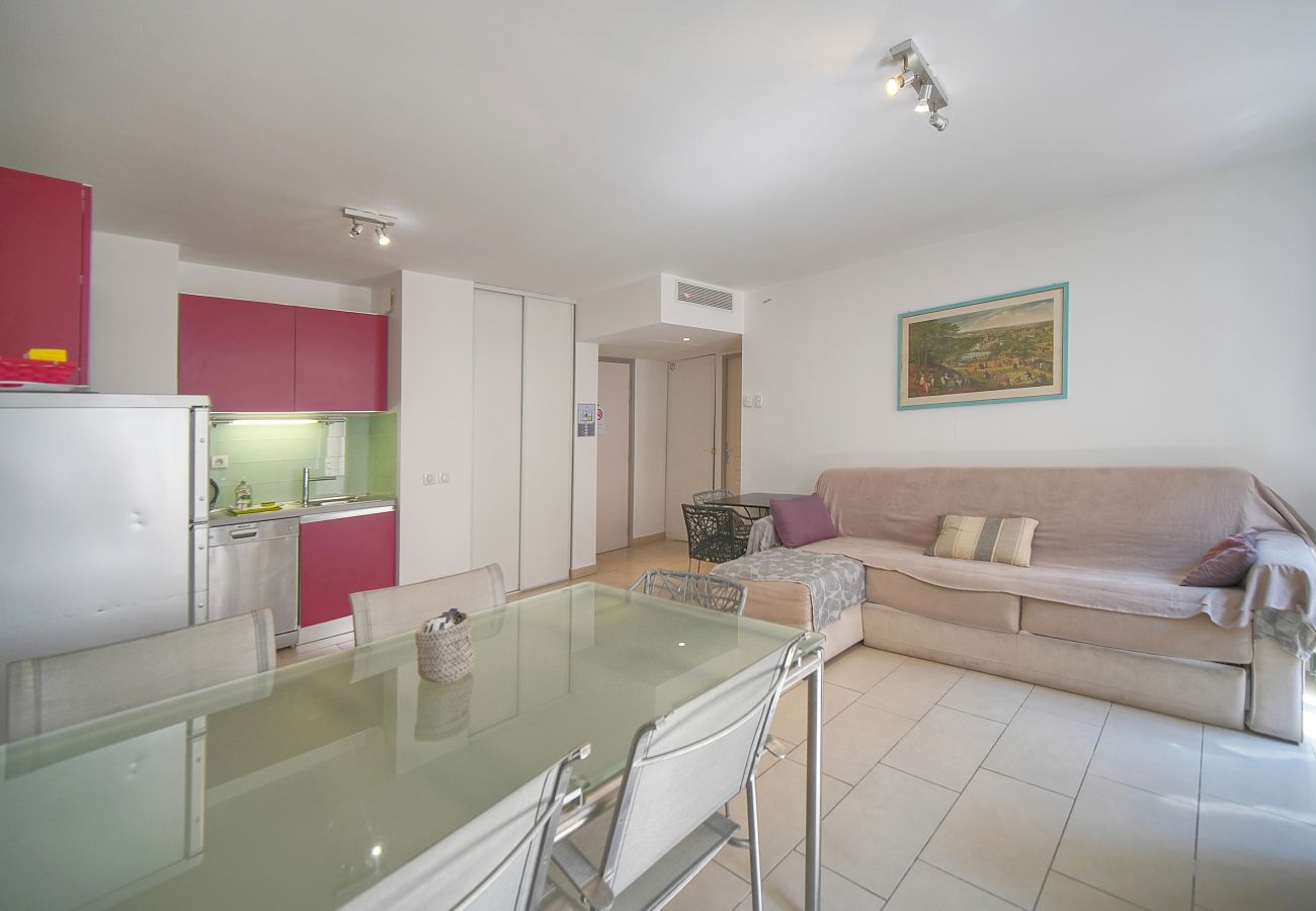 Appartement à Cannes - FRGK - 16857647 SUQUET - PORT DE CANNES 2 BDR - N6