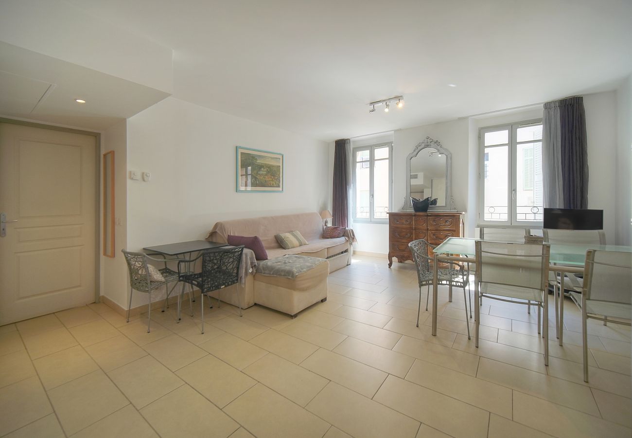 Appartement à Cannes - FRGK - 16857647 SUQUET - PORT DE CANNES 2 BDR - N6