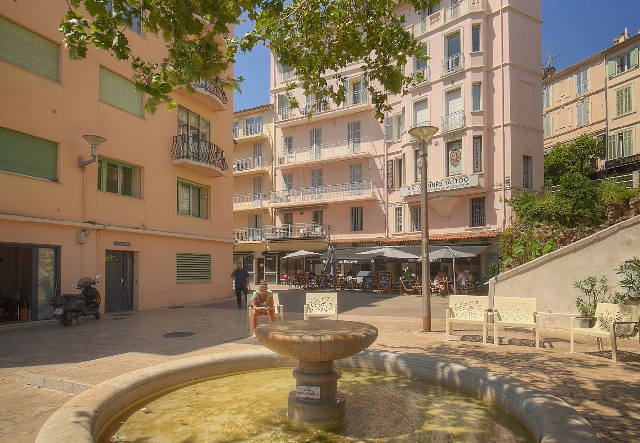 Appartement à Cannes - FRGK - 16857647 SUQUET - PORT DE CANNES 2 BDR - N6