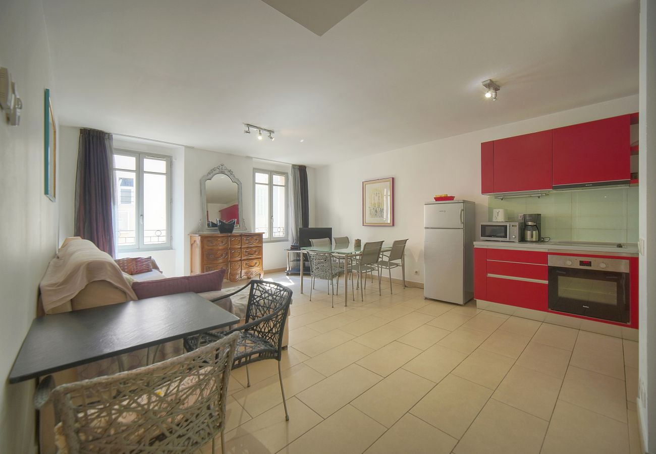 Appartement à Cannes - FRGK - SUQUET - SPECIAL GROUP 4BR