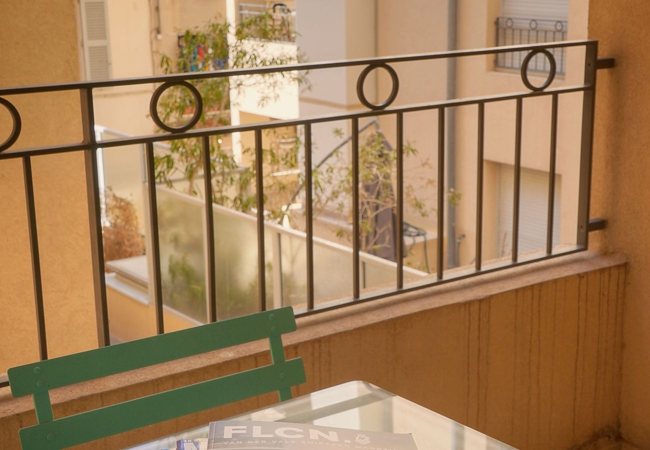 Appartement à Cannes - FRGK - SUQUET - SPECIAL GROUP 4BR