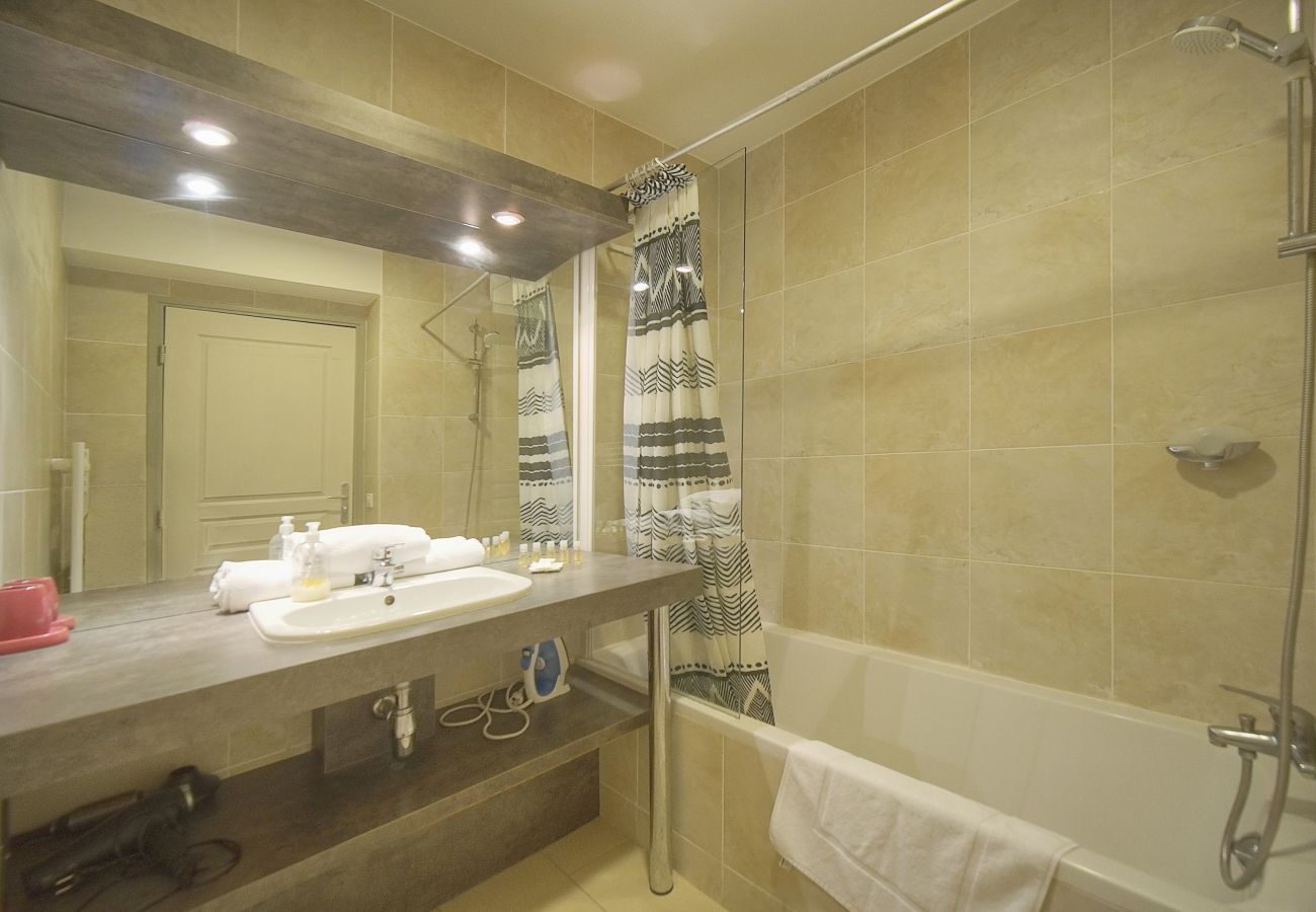 Appartement à Cannes - FRGK - SUQUET - SPECIAL GROUP 4BR