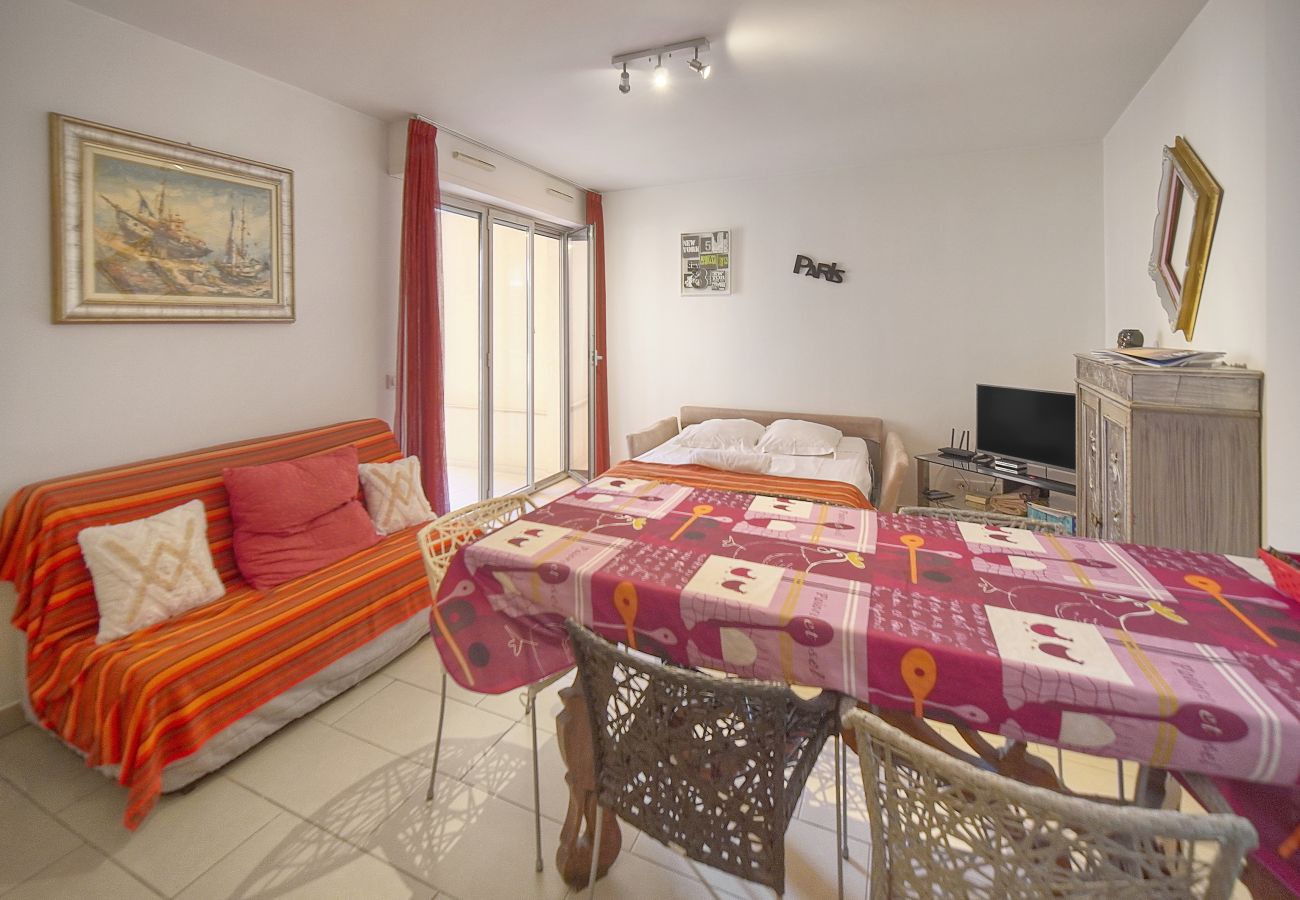 Appartement à Cannes - FRGK - SUQUET - SPECIAL GROUP 4BR