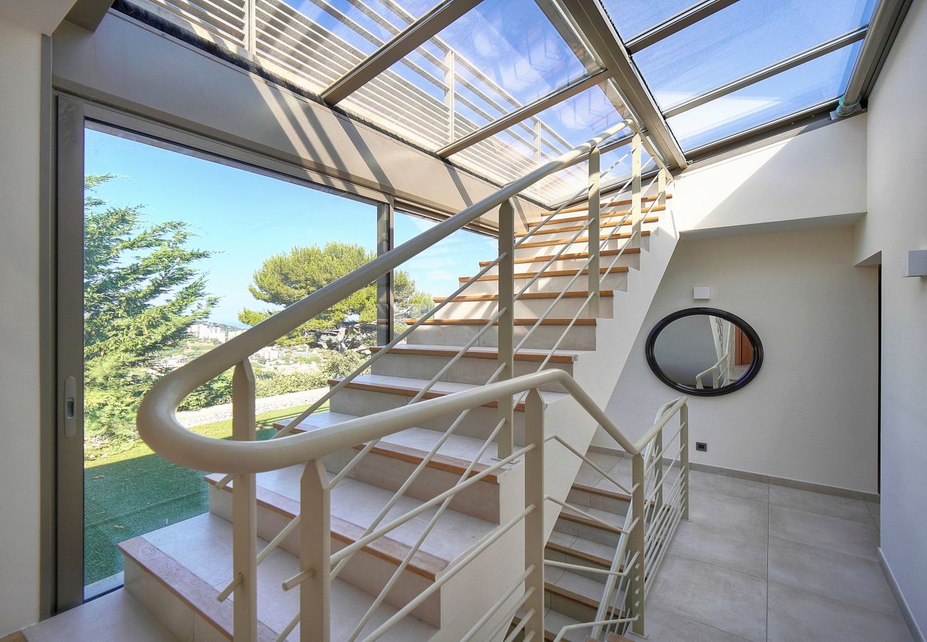 Villa à Vallauris - FRGK Darboussières NEW LUXURY VILLA Sea Views Pool