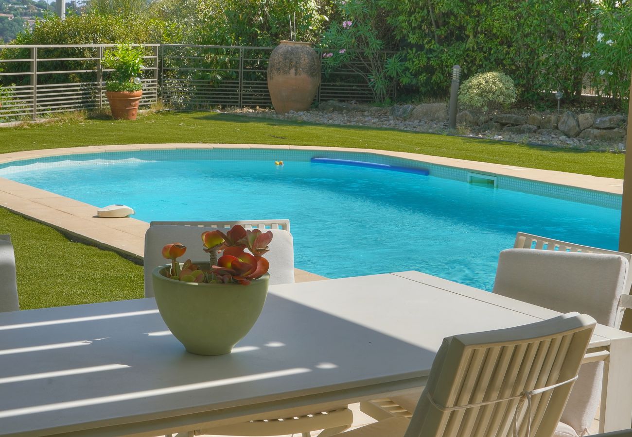 Villa à Vallauris - FRGK Darboussières NEW LUXURY VILLA Sea Views Pool