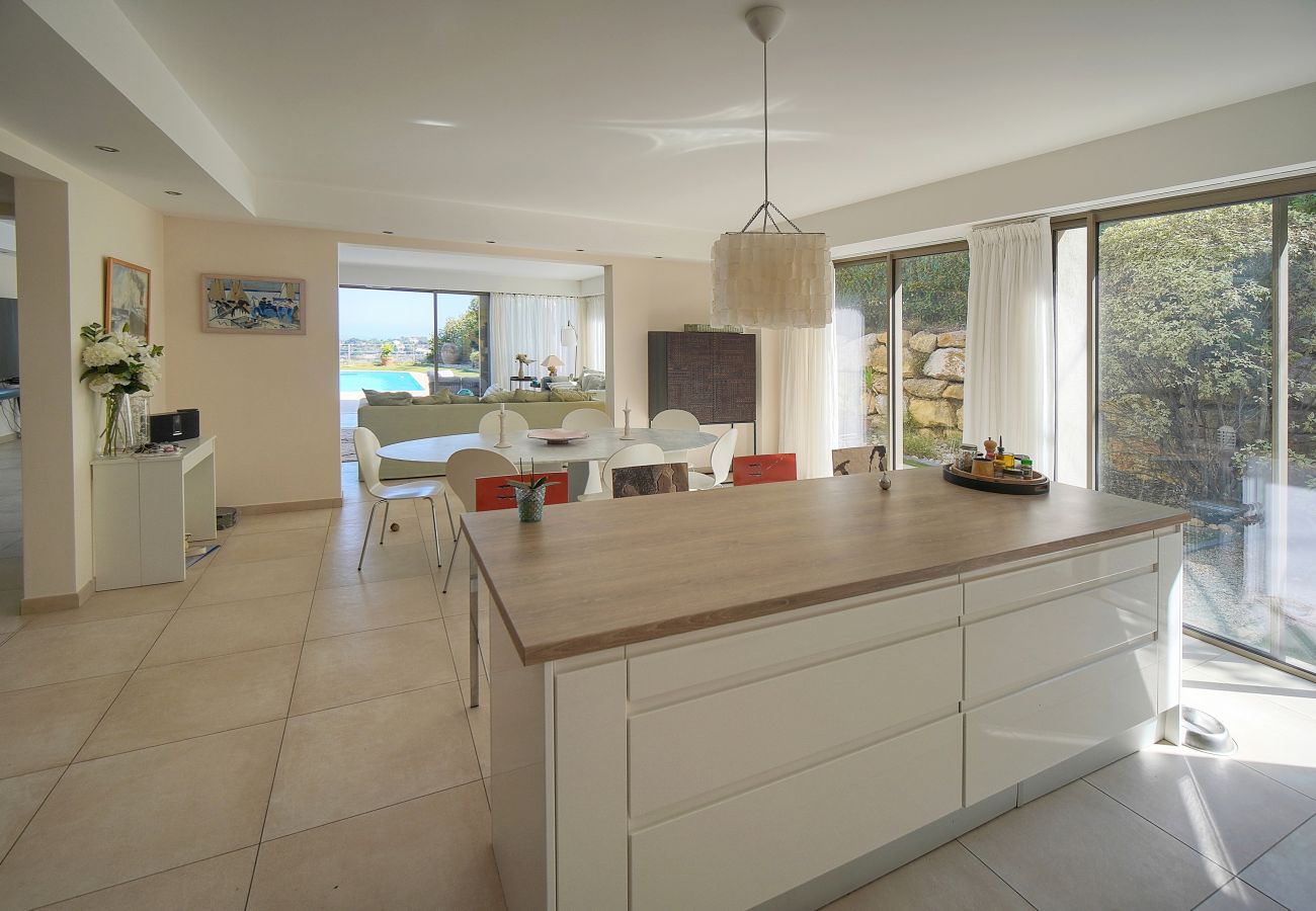 Villa à Vallauris - FRGK Darboussières NEW LUXURY VILLA Sea Views Pool