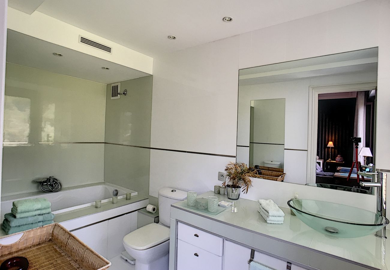 Appartement à Cannes - FRGK 6446000 Semiramis Prestige vue mer & piscine