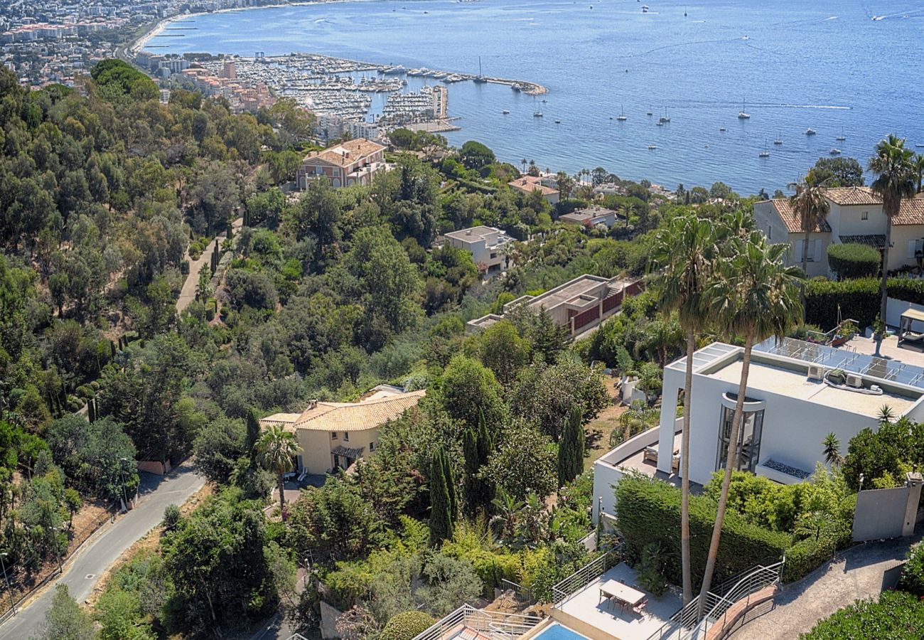 Villa à Vallauris - FRGK Villa luxueuse vue mer- aube
