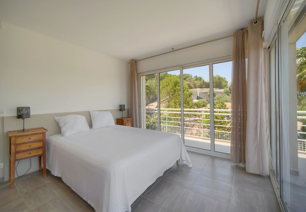 Villa à Vallauris - FRGK Villa luxueuse vue mer- aube