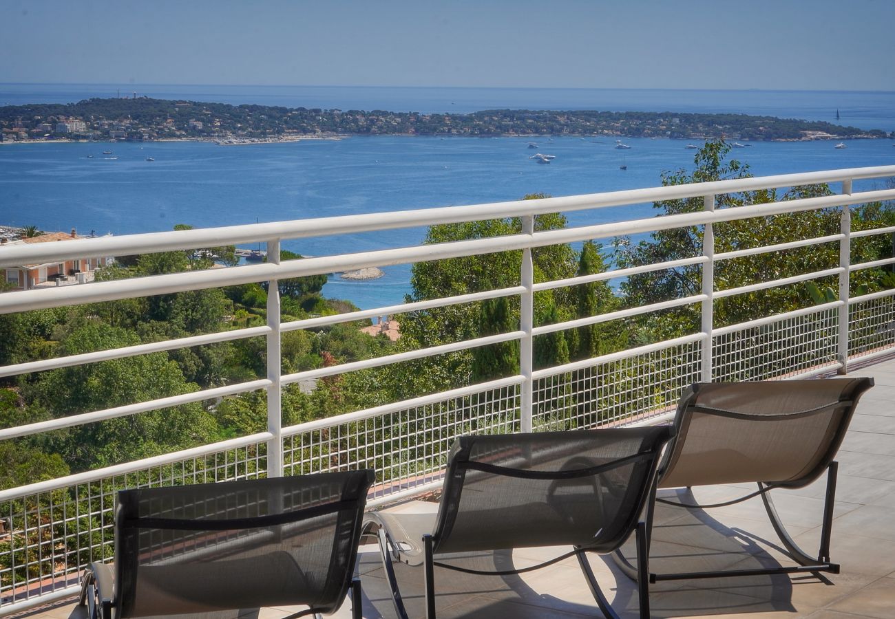 Villa à Vallauris - FRGK Villa luxueuse vue mer- aube