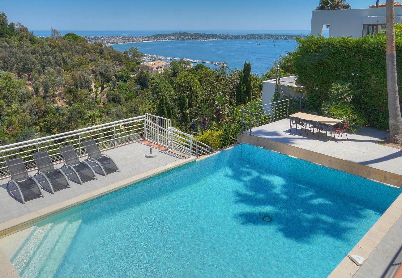 Villa à Vallauris - FRGK Villa luxueuse vue mer- aube