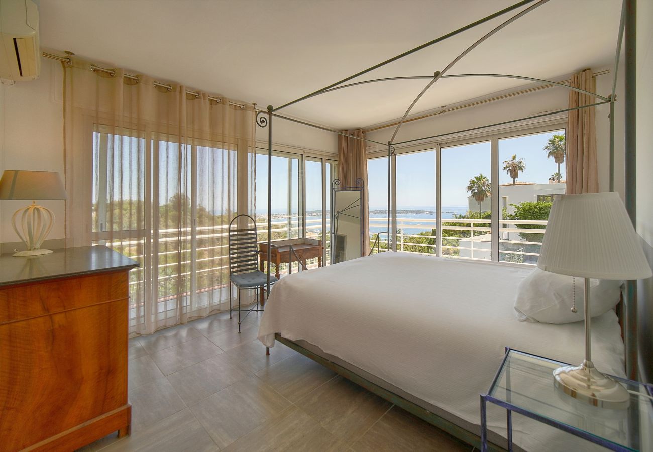 Villa à Vallauris - FRGK Villa luxueuse vue mer- aube